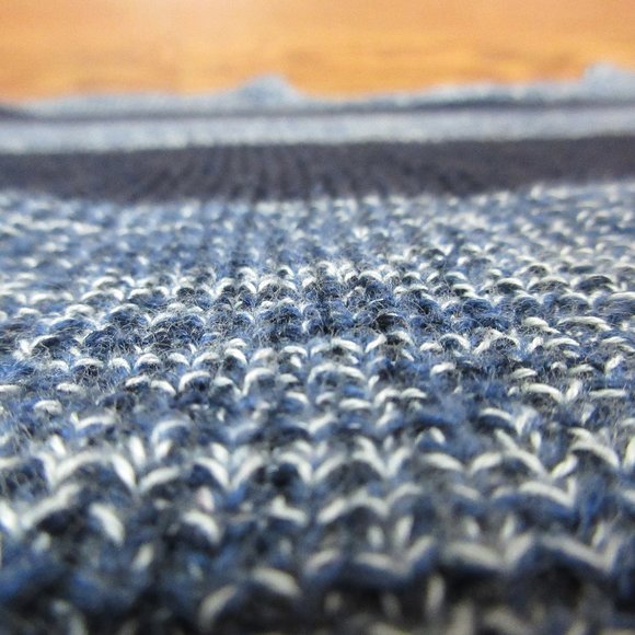 LUCKY BRAND 100% COTTON KNIT SWEATER NAVY - Picture 2 of 4